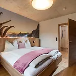 Klocker Apartment Fügen